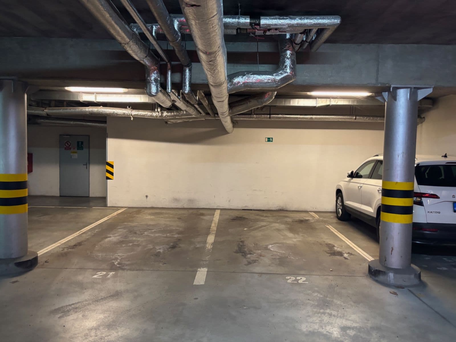 garage to rent, 13 m², Na Sypkém, Prague, Prague garage to rent, 13 m², Na Sypkém, Prague, Prague