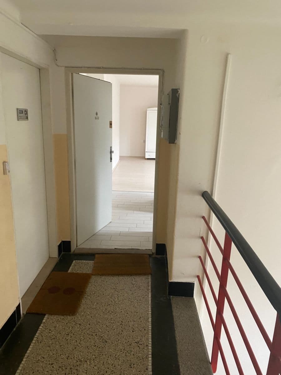 Studio flat for sale, 32 m², M. J. Lermontova, Prague, Prague Studio flat for sale, 32 m², M. J. Lermontova, Prague, Prague