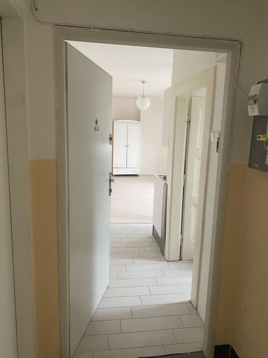 Studio flat for sale, 32 m², M. J. Lermontova, Prague, Prague Studio flat for sale, 32 m², M. J. Lermontova, Prague, Prague