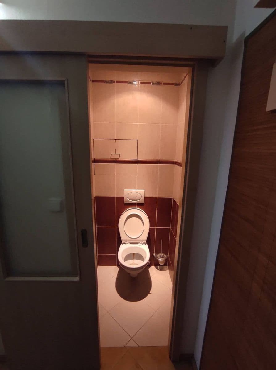 1 bedroom with open-plan kitchen flat for sale, 40 m², Vitry, Kladno, Středočeský Region 1 bedroom with open-plan kitchen flat for sale, 40 m², Vitry, Kladno, Středočeský Region