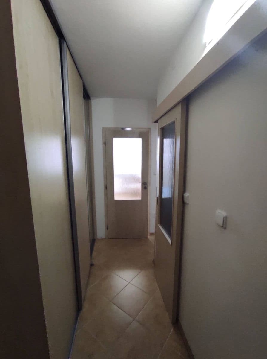 1 bedroom with open-plan kitchen flat for sale, 40 m², Vitry, Kladno, Středočeský Region 1 bedroom with open-plan kitchen flat for sale, 40 m², Vitry, Kladno, Středočeský Region