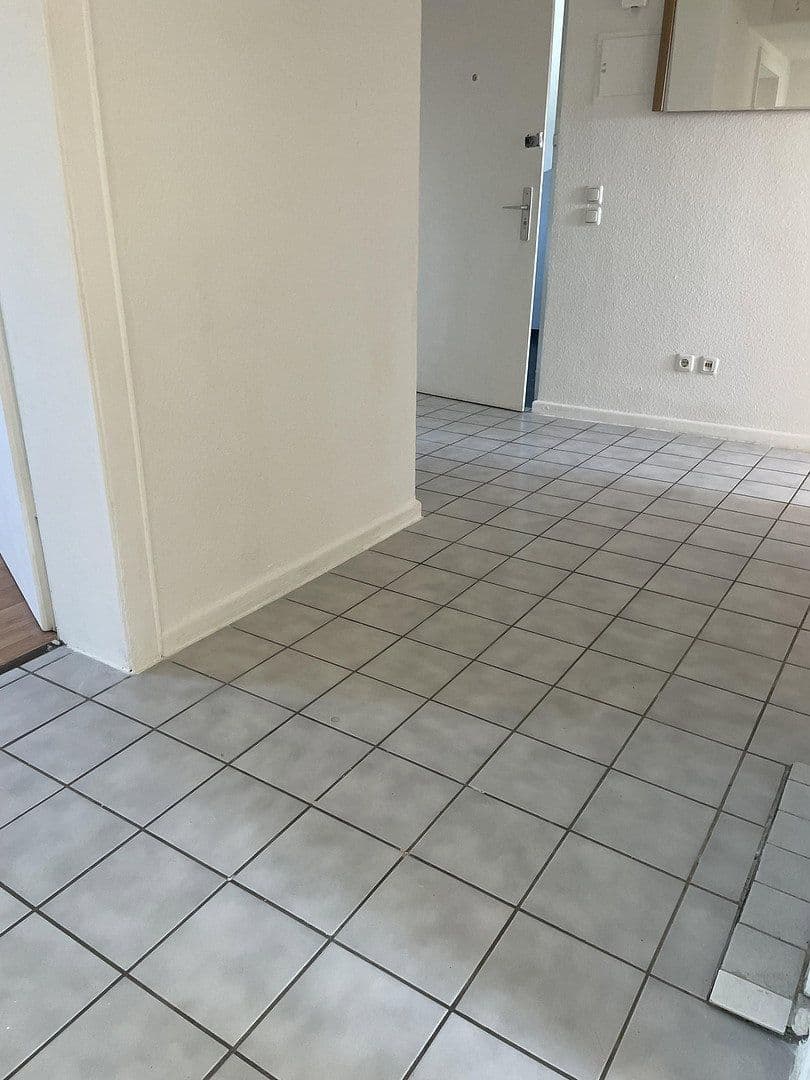 3 bedroom flat to rent, 58 m², Rommerskircherstr X, Köln, North Rhine-Westphalia 3 bedroom flat to rent, 58 m², Rommerskircherstr X, Köln, North Rhine-Westphalia