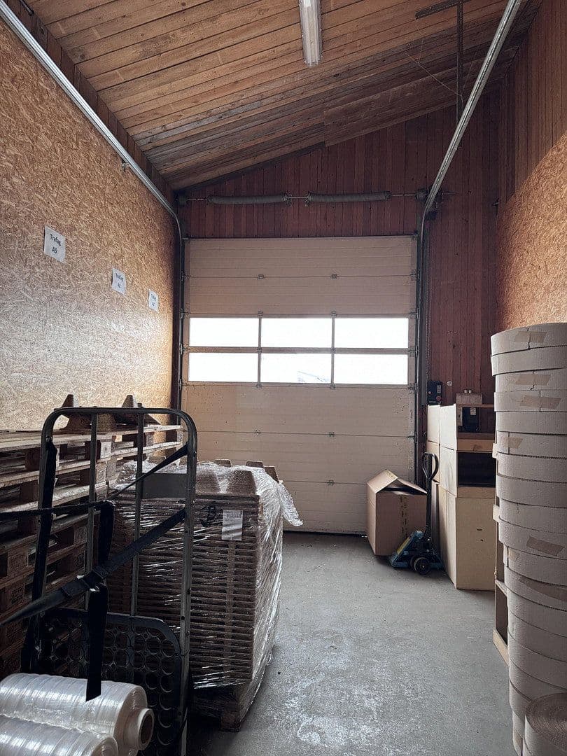 non-residential property to rent, 2,000 m², Lauterbachstr.15 und 17, Geretsried, Bavaria non-residential property to rent, 2,000 m², Lauterbachstr.15 und 17, Geretsried, Bavaria