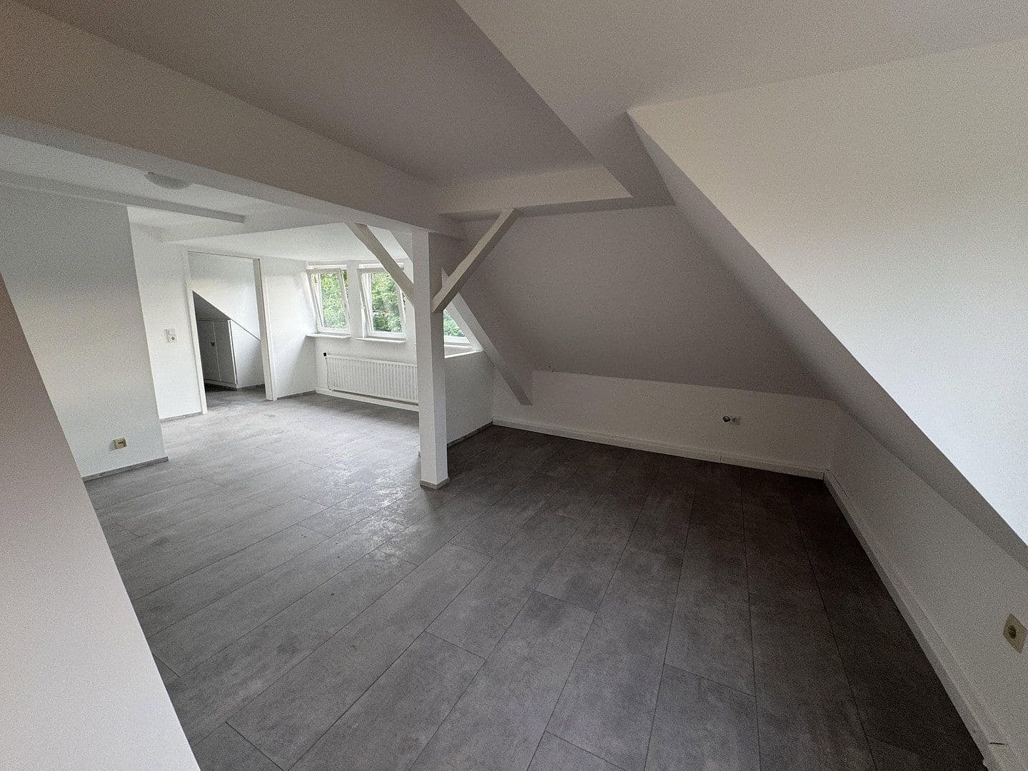 3 bedroom flat to rent, 79 m², Wuppertal Cronenberg, North Rhine-Westphalia 3 bedroom flat to rent, 79 m², Wuppertal Cronenberg, North Rhine-Westphalia