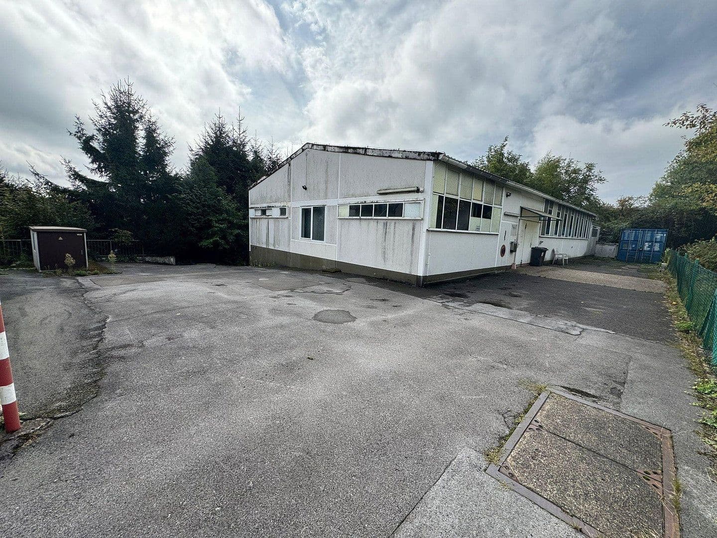 non-residential property to rent, 750 m², Solingen, North Rhine-Westphalia non-residential property to rent, 750 m², Solingen, North Rhine-Westphalia