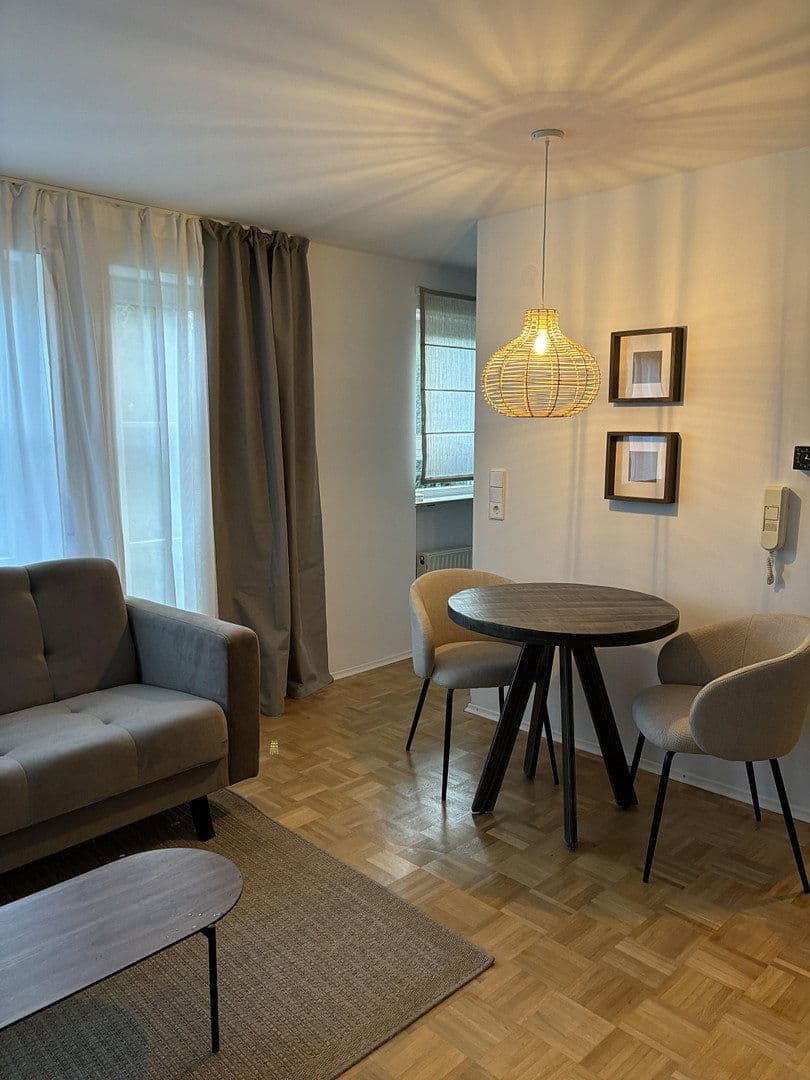 Studio flat to rent, 45 m², Mozartstraße, Waldenbuch, Baden-Württemberg Studio flat to rent, 45 m², Mozartstraße, Waldenbuch, Baden-Württemberg