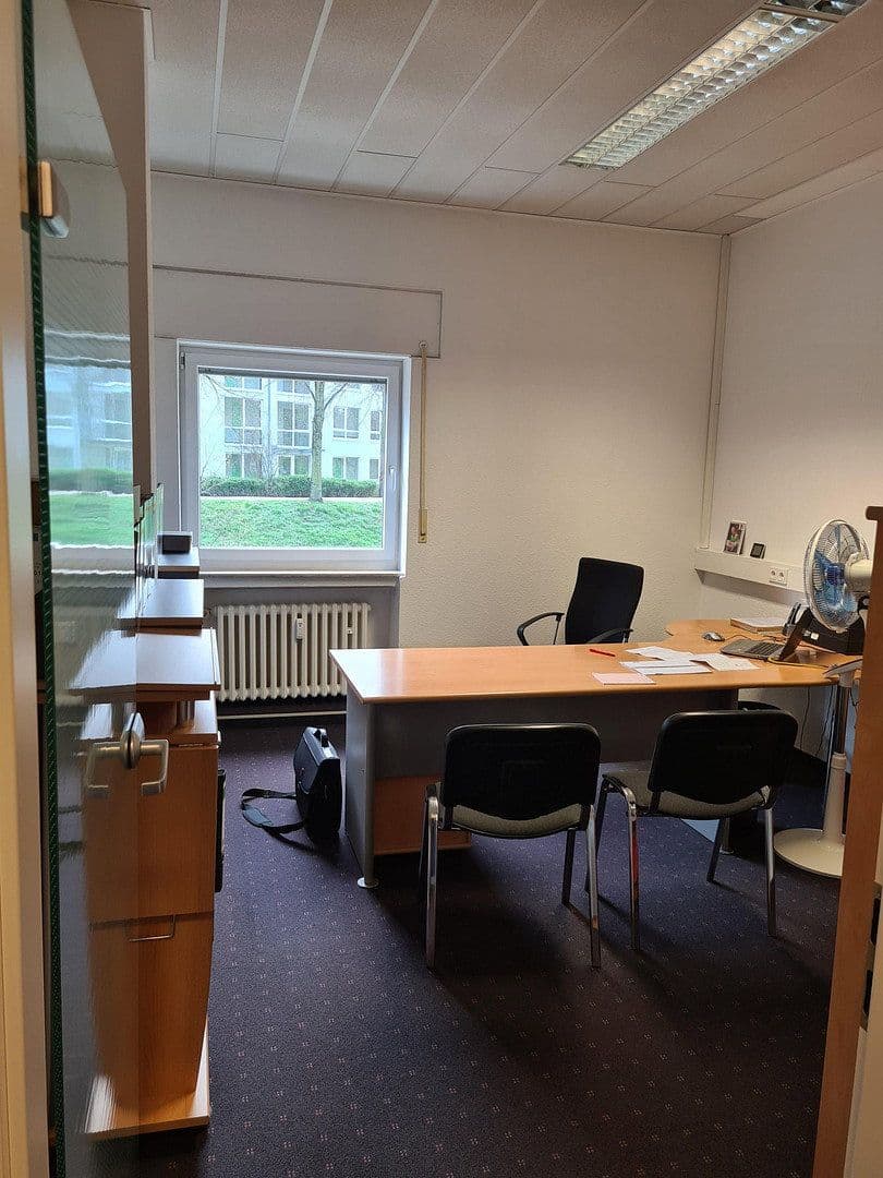 office for sale, 170 m², Haagstr. 1-5, Moers, North Rhine-Westphalia office for sale, 170 m², Haagstr. 1-5, Moers, North Rhine-Westphalia