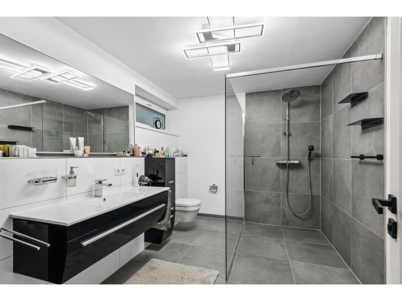 house for sale, 447 m², Siegfriedstraße 10, Taunusstein, Hesse house for sale, 447 m², Siegfriedstraße 10, Taunusstein, Hesse