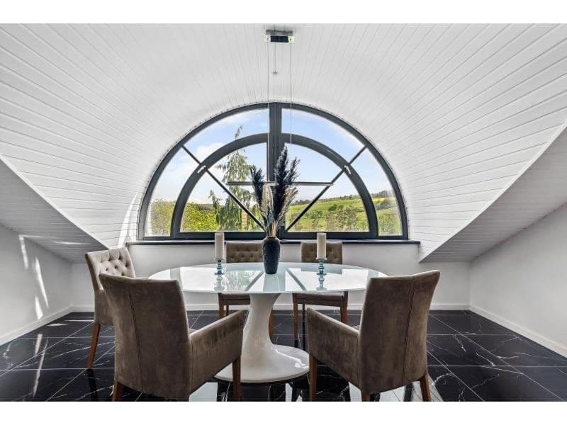 house for sale, 447 m², Siegfriedstraße 10, Taunusstein, Hesse house for sale, 447 m², Siegfriedstraße 10, Taunusstein, Hesse