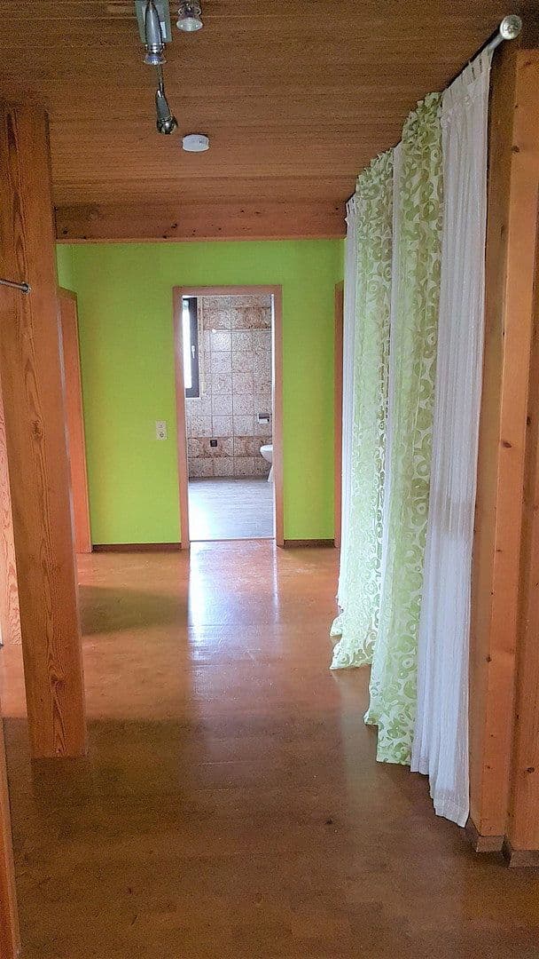 3 bedroom with open-plan kitchen flat to rent, 150 m², Grabenstr.13, Heimsheim, Baden-Württemberg 3 bedroom with open-plan kitchen flat to rent, 150 m², Grabenstr.13, Heimsheim, Baden-Württemberg