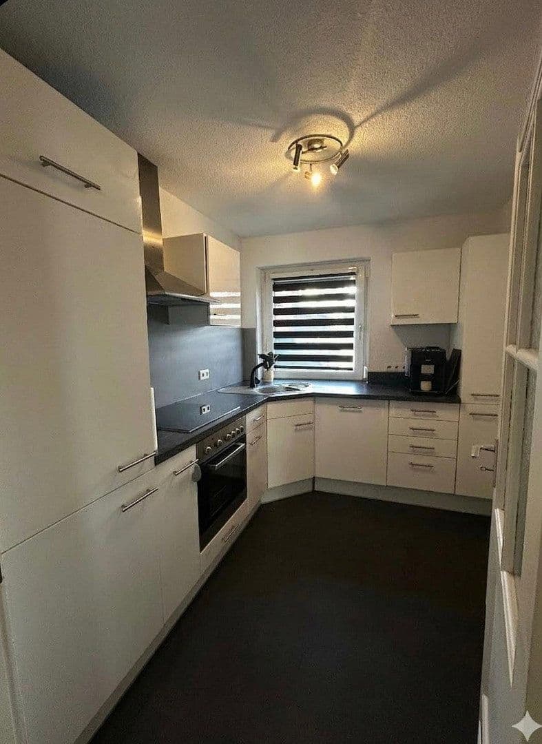 4 bedroom flat for sale, 75 m², Reutlingen, Baden-Württemberg 4 bedroom flat for sale, 75 m², Reutlingen, Baden-Württemberg