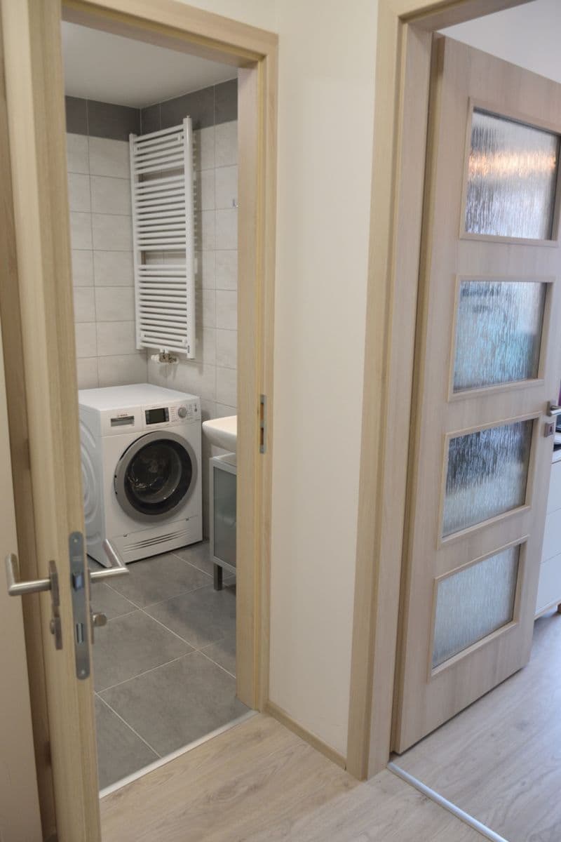 Studio flat to rent, 36 m², Chlebovická, Prague, Prague Studio flat to rent, 36 m², Chlebovická, Prague, Prague