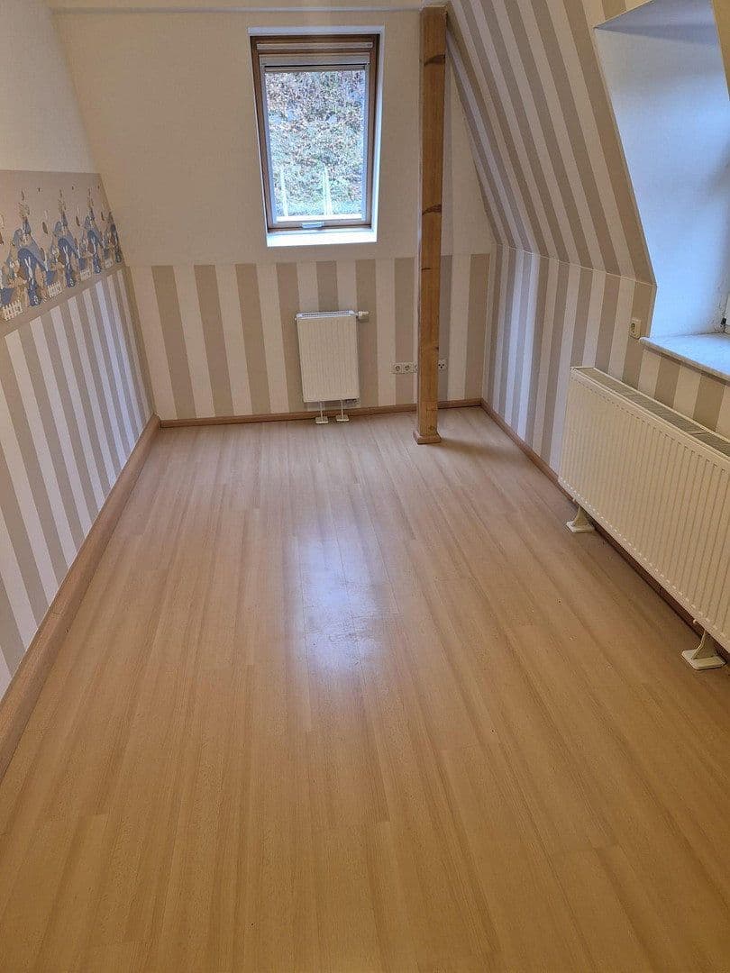 3 bedroom flat to rent, 98 m², Bahnhofstrasse 03, Schwarzenberg/Erzgebirge, Saxony 3 bedroom flat to rent, 98 m², Bahnhofstrasse 03, Schwarzenberg/Erzgebirge, Saxony