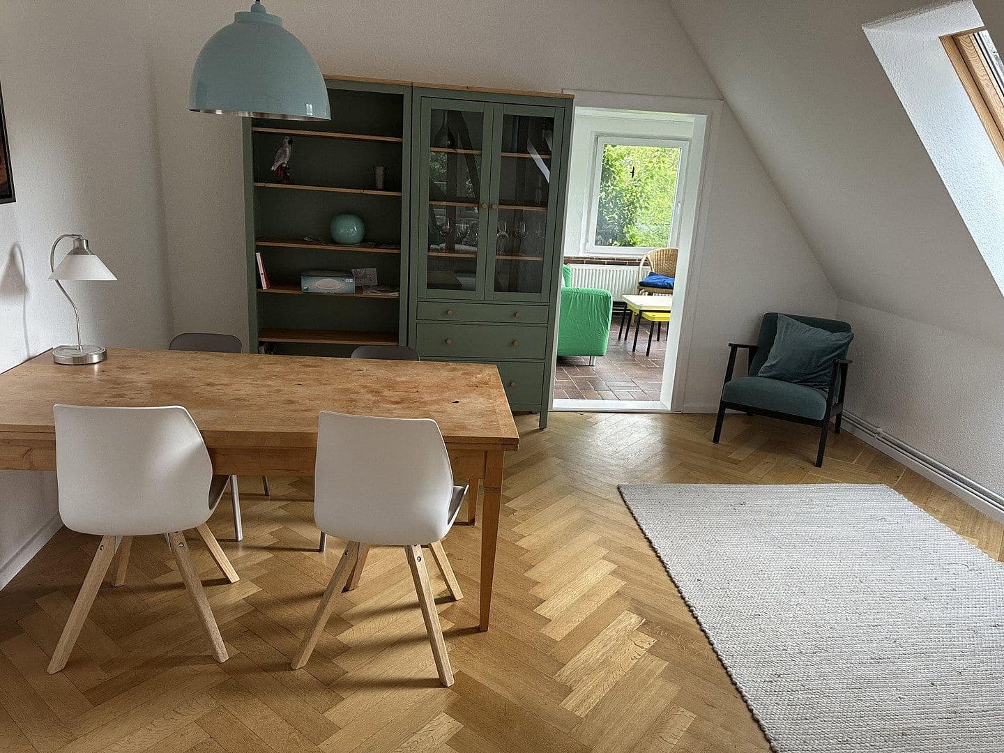 3 bedroom with open-plan kitchen flat to rent, 100 m², Klausenerstraße , 7, Kleinmachnow, Brandenburg 3 bedroom with open-plan kitchen flat to rent, 100 m², Klausenerstraße , 7, Kleinmachnow, Brandenburg