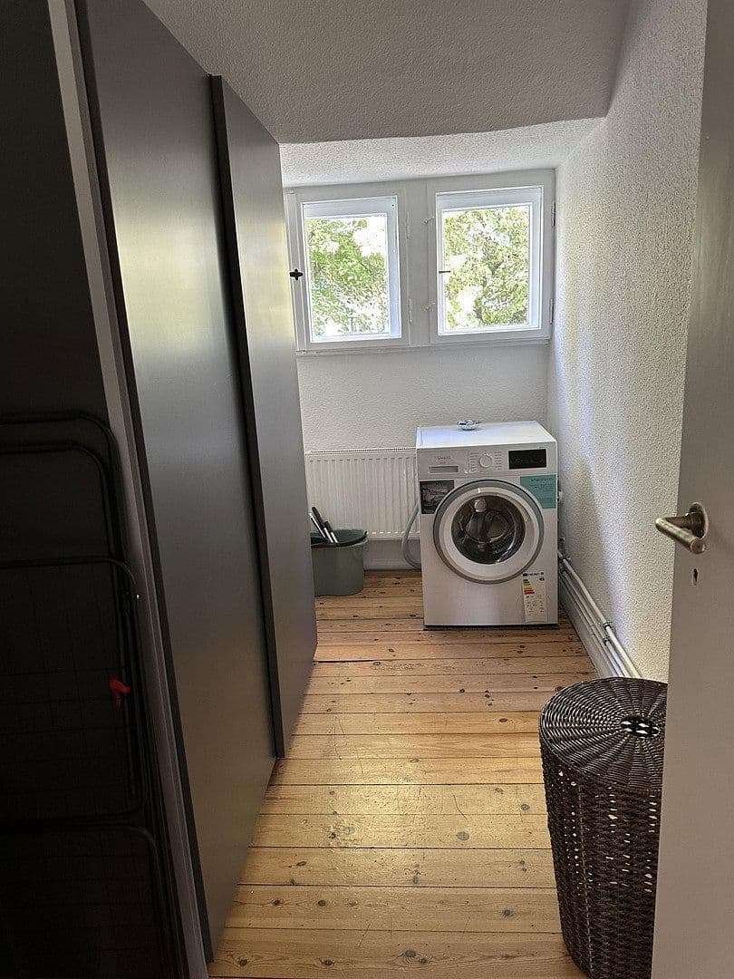 3 bedroom with open-plan kitchen flat to rent, 100 m², Klausenerstraße , 7, Kleinmachnow, Brandenburg 3 bedroom with open-plan kitchen flat to rent, 100 m², Klausenerstraße , 7, Kleinmachnow, Brandenburg