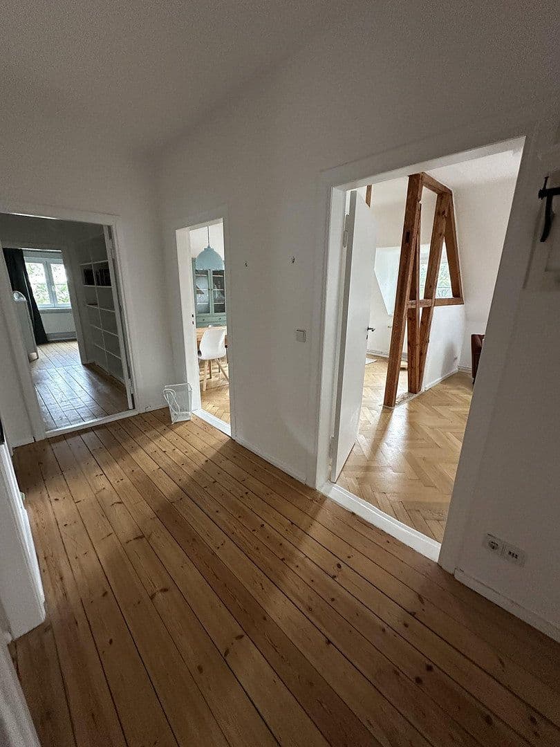 3 bedroom with open-plan kitchen flat to rent, 100 m², Klausenerstraße , 7, Kleinmachnow, Brandenburg 3 bedroom with open-plan kitchen flat to rent, 100 m², Klausenerstraße , 7, Kleinmachnow, Brandenburg