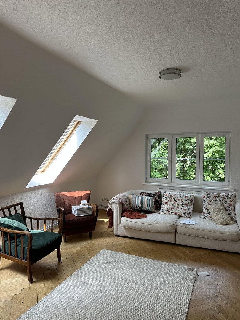 3 bedroom with open-plan kitchen flat to rent, 100 m², Klausenerstraße , 7, Kleinmachnow, Brandenburg 3 bedroom with open-plan kitchen flat to rent, 100 m², Klausenerstraße , 7, Kleinmachnow, Brandenburg