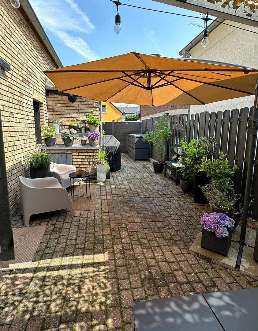 house to rent, 100 m², Bödingerstr 27, Köln, North Rhine-Westphalia house to rent, 100 m², Bödingerstr 27, Köln, North Rhine-Westphalia