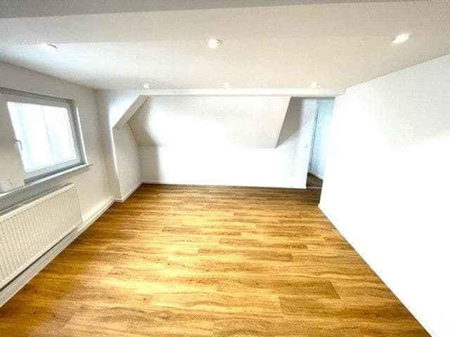 4 bedroom flat to rent, 120 m², Durmersheim, Baden-Württemberg 4 bedroom flat to rent, 120 m², Durmersheim, Baden-Württemberg