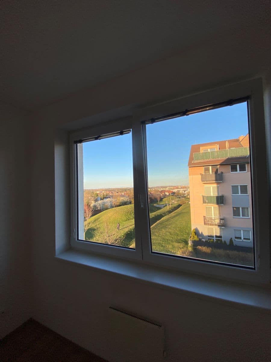 2 bedroom with open-plan kitchen flat to rent, 60 m², Ecksteinova, Chýně, Středočeský Region 2 bedroom with open-plan kitchen flat to rent, 60 m², Ecksteinova, Chýně, Středočeský Region