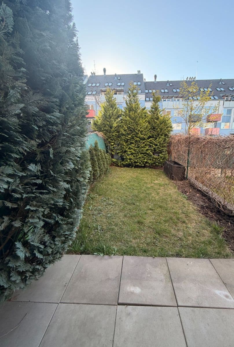 Studio flat to rent, 32 m², Herlíkovická, Prague, Prague Studio flat to rent, 32 m², Herlíkovická, Prague, Prague