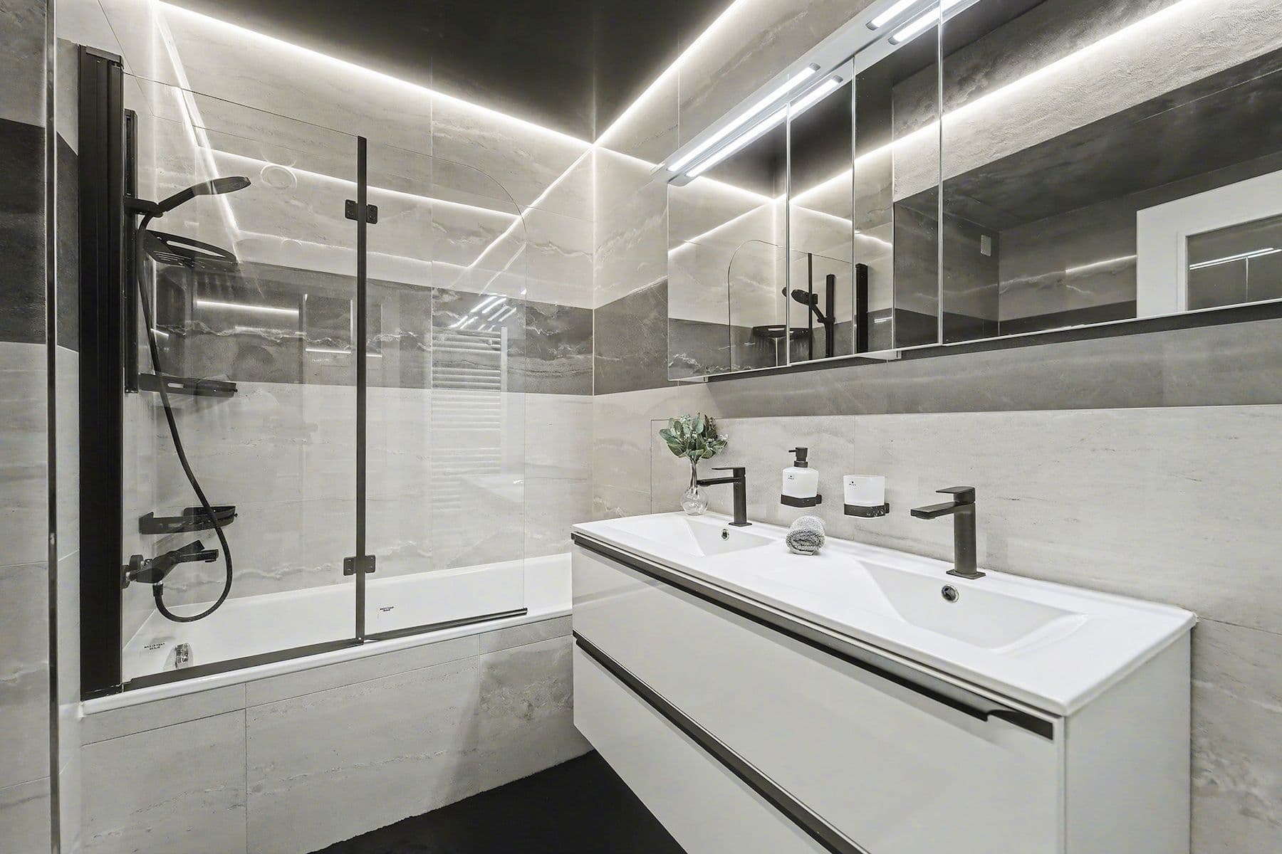 2 bedroom with open-plan kitchen flat for sale, 77 m², Čerpadlová, Prague, Prague 2 bedroom with open-plan kitchen flat for sale, 77 m², Čerpadlová, Prague, Prague