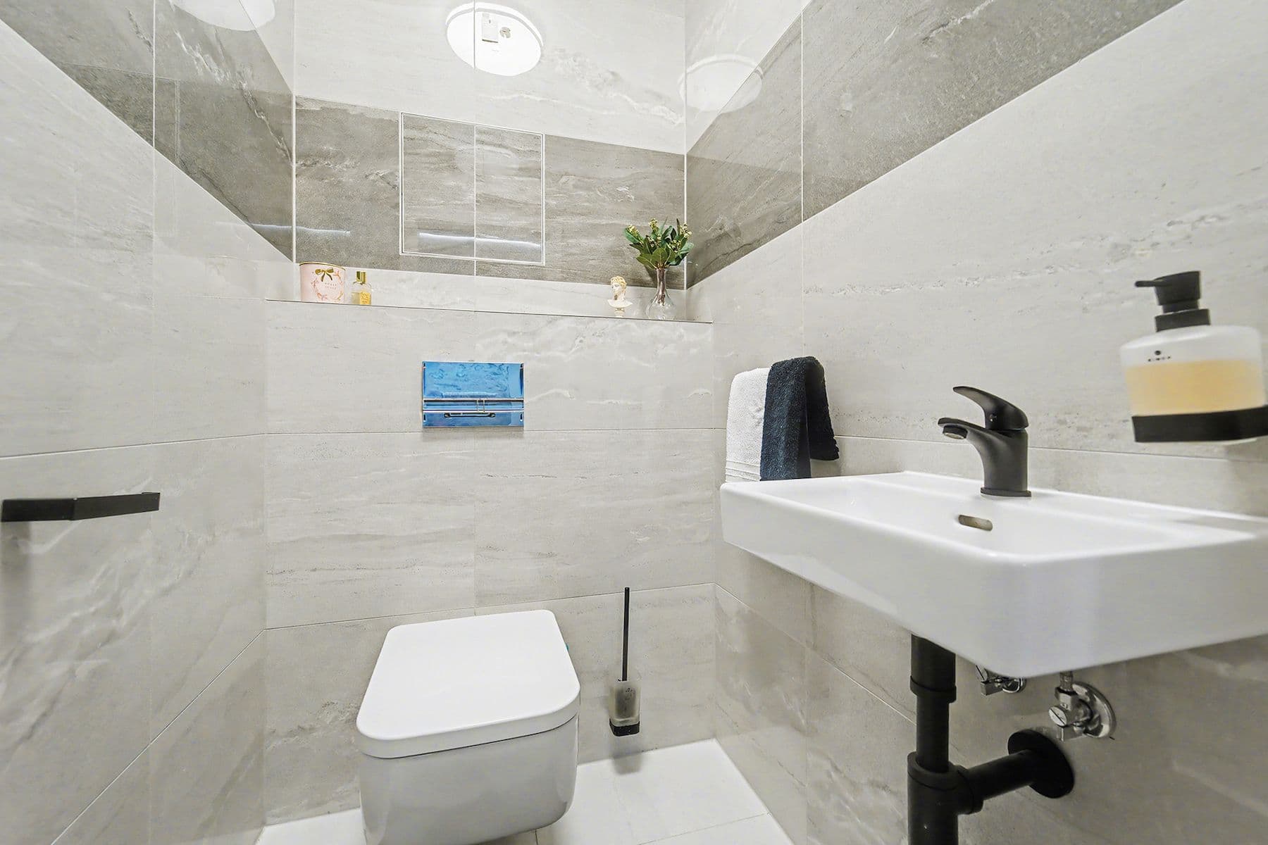 2 bedroom with open-plan kitchen flat for sale, 77 m², Čerpadlová, Prague, Prague 2 bedroom with open-plan kitchen flat for sale, 77 m², Čerpadlová, Prague, Prague