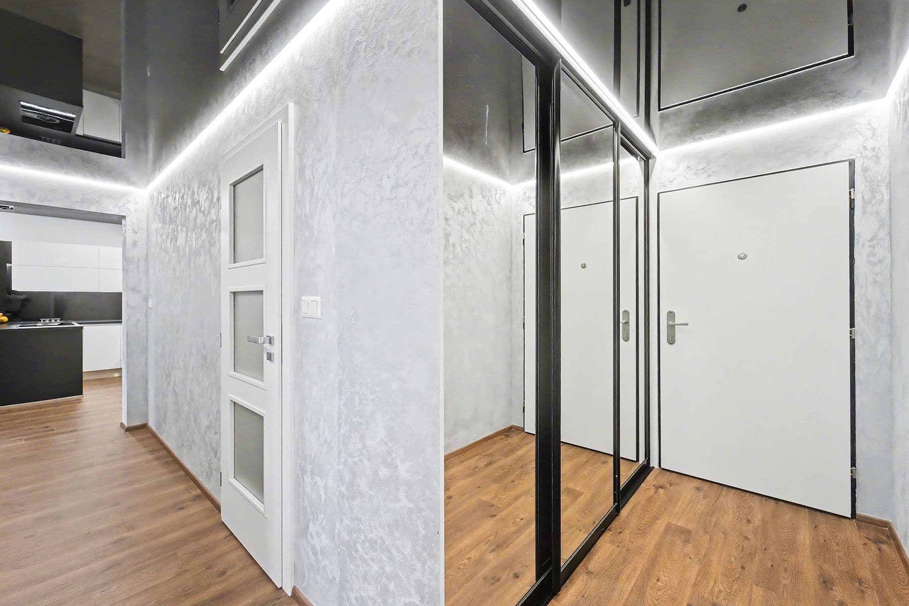 2 bedroom with open-plan kitchen flat for sale, 77 m², Čerpadlová, Prague, Prague 2 bedroom with open-plan kitchen flat for sale, 77 m², Čerpadlová, Prague, Prague