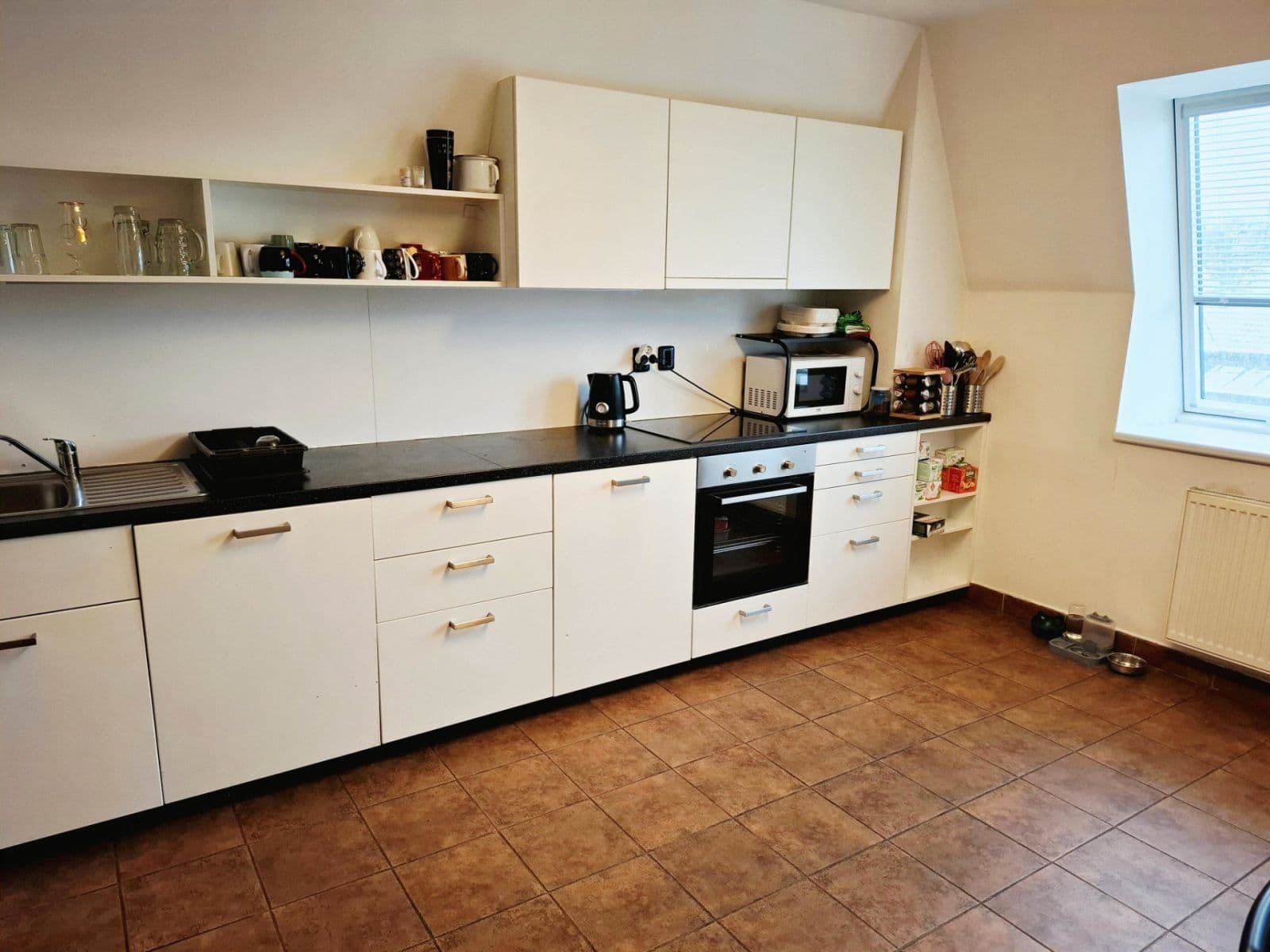 4 bedroom flat to rent, 129 m², Medkova, Prague, Prague 4 bedroom flat to rent, 129 m², Medkova, Prague, Prague