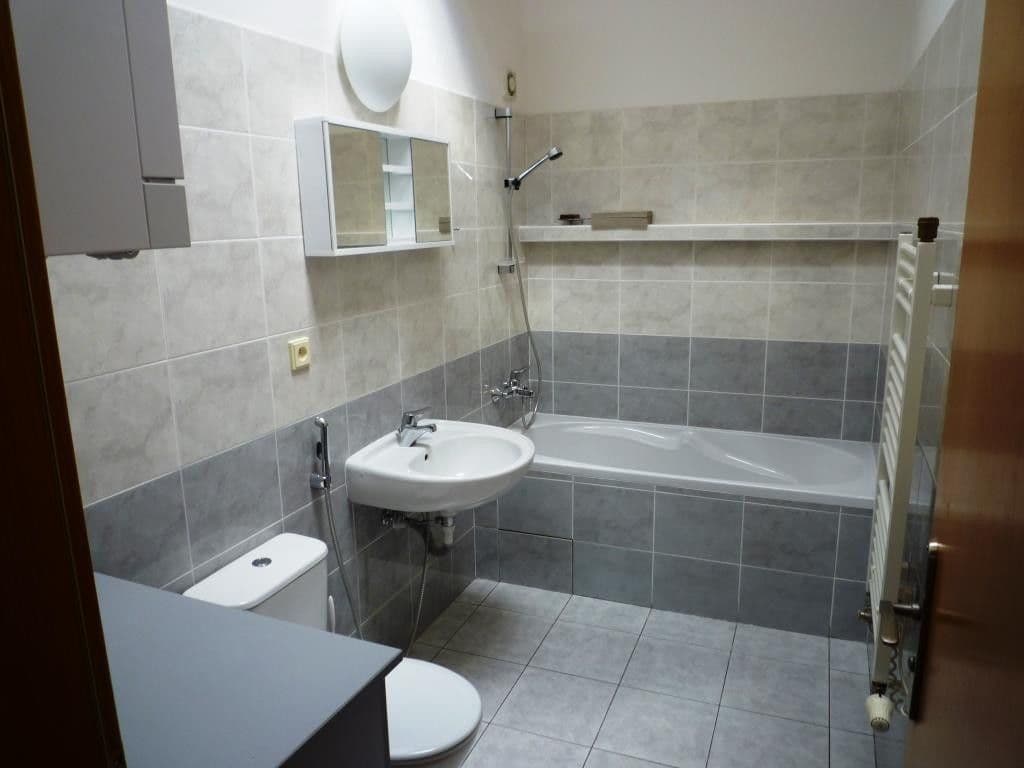 4 bedroom flat to rent, 129 m², Medkova, Prague, Prague 4 bedroom flat to rent, 129 m², Medkova, Prague, Prague