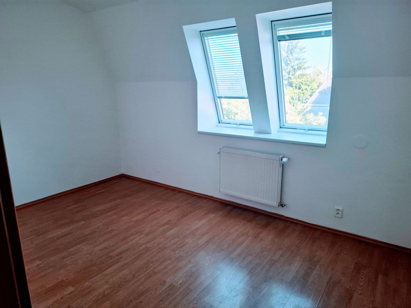 4 bedroom flat to rent, 129 m², Medkova, Prague, Prague 4 bedroom flat to rent, 129 m², Medkova, Prague, Prague