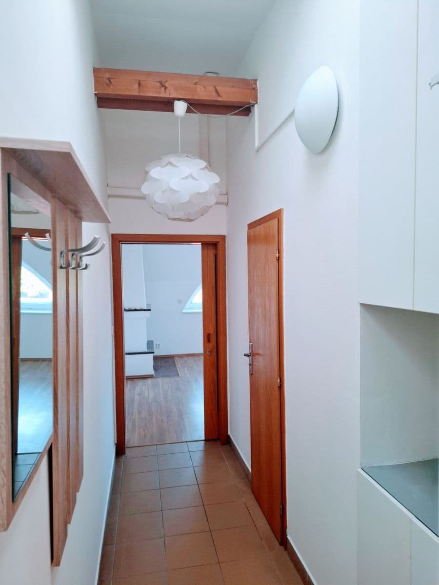 4 bedroom flat to rent, 129 m², Medkova, Prague, Prague 4 bedroom flat to rent, 129 m², Medkova, Prague, Prague