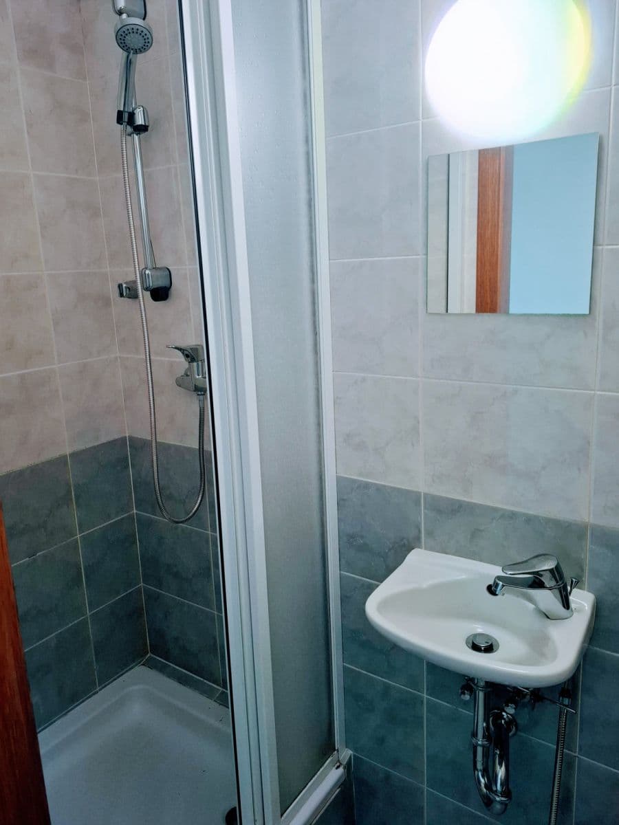 4 bedroom flat to rent, 129 m², Medkova, Prague, Prague 4 bedroom flat to rent, 129 m², Medkova, Prague, Prague
