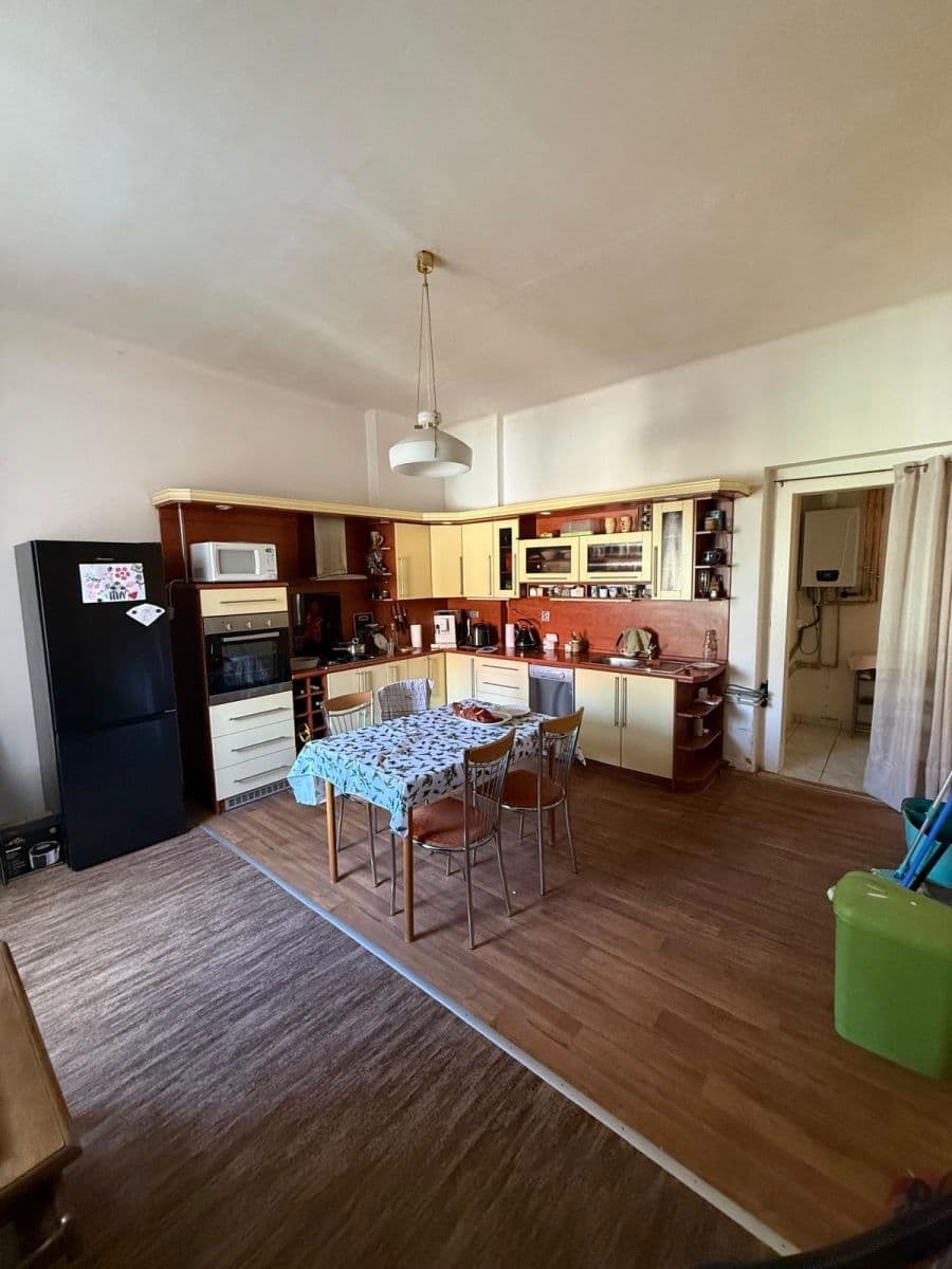 2 bedroom flat to rent, 95 m², Mostecká, Teplice, Ústecký Region 2 bedroom flat to rent, 95 m², Mostecká, Teplice, Ústecký Region