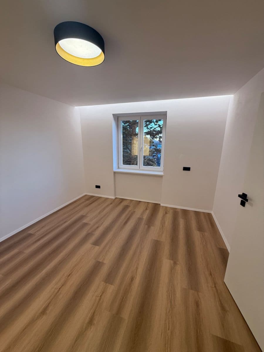 3 bedroom flat for sale, 55 m², Havlíčkova, Valašské Meziříčí, Zlínský Region 3 bedroom flat for sale, 55 m², Havlíčkova, Valašské Meziříčí, Zlínský Region