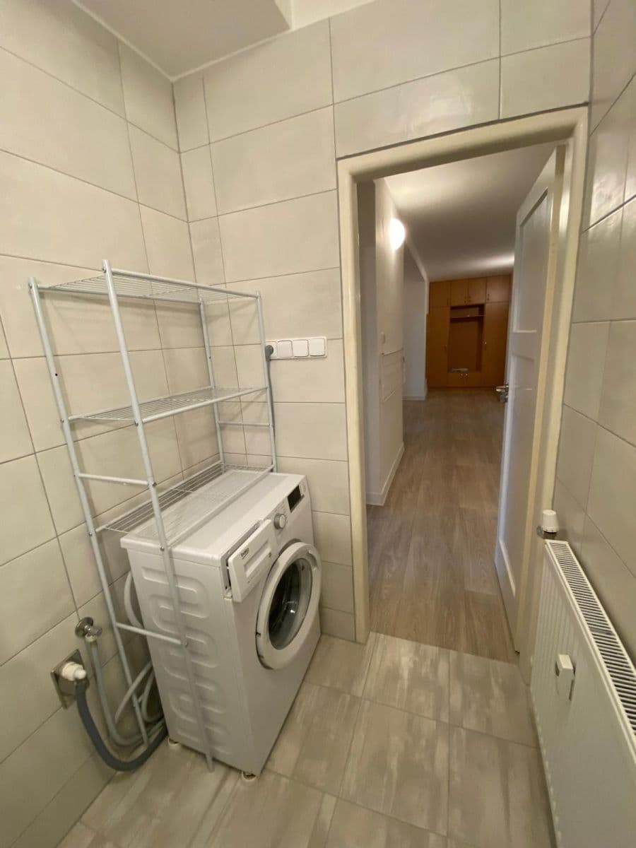 2 bedroom flat to rent, 60 m², Renneská třída, Brno, Jihomoravský Region 2 bedroom flat to rent, 60 m², Renneská třída, Brno, Jihomoravský Region