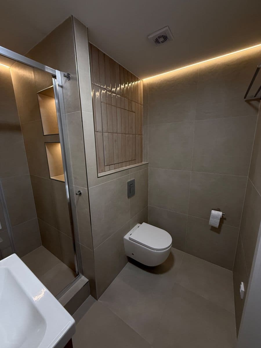 1 bedroom with open-plan kitchen flat to rent, 41 m², Trnovanská, Teplice, Ústecký Region 1 bedroom with open-plan kitchen flat to rent, 41 m², Trnovanská, Teplice, Ústecký Region