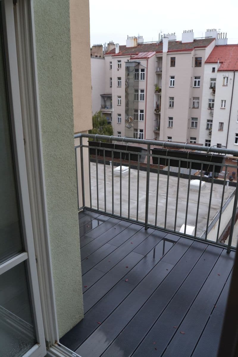 2 bedroom flat to rent, 70 m², Korunovační, Prague, Prague 2 bedroom flat to rent, 70 m², Korunovační, Prague, Prague