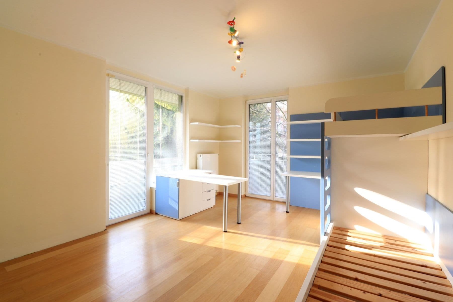 3 bedroom with open-plan kitchen flat to rent, 114 m², K Haltýři, Prague, Prague 3 bedroom with open-plan kitchen flat to rent, 114 m², K Haltýři, Prague, Prague