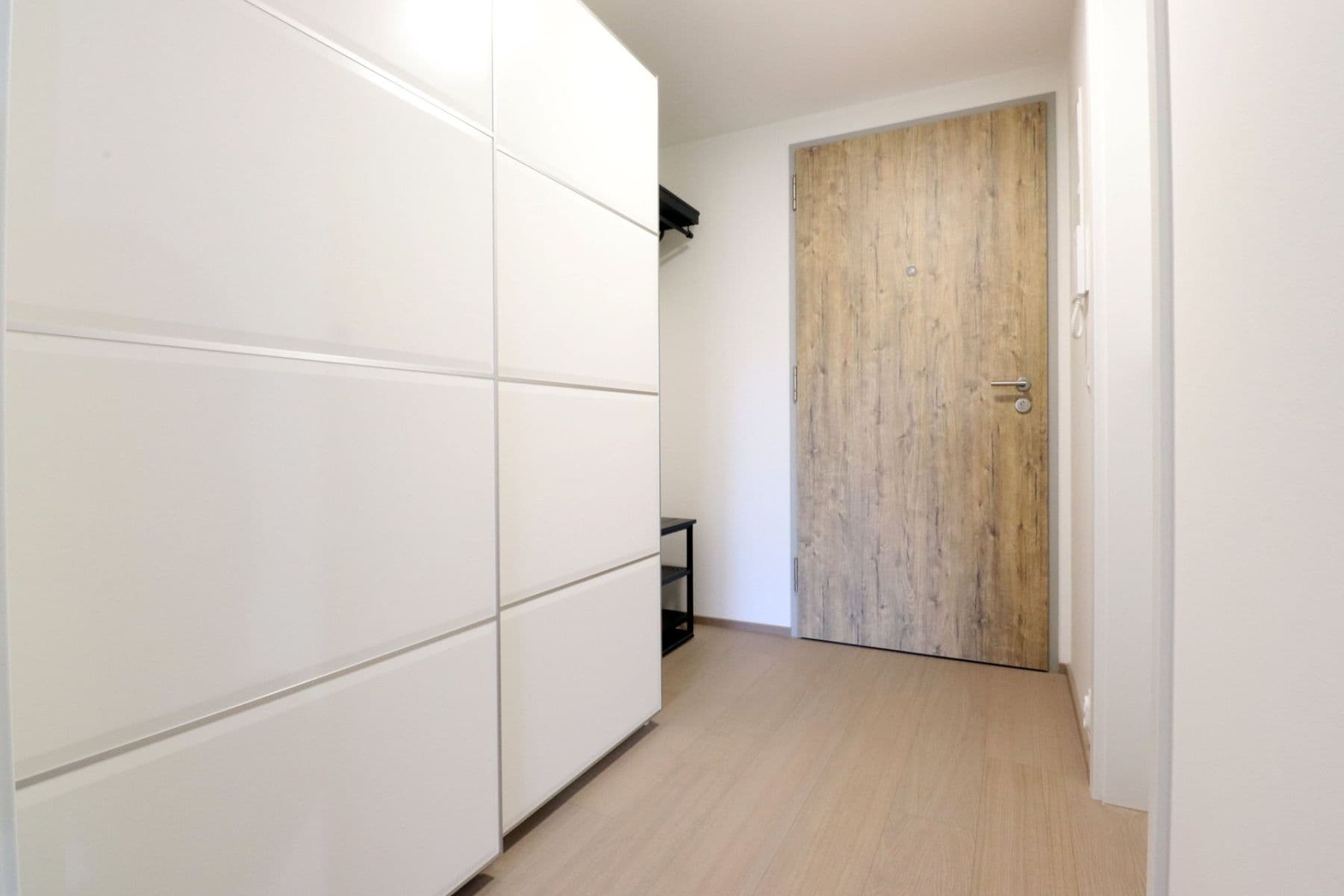 Studio flat to rent, 40 m², Vorařská, Prague, Prague Studio flat to rent, 40 m², Vorařská, Prague, Prague