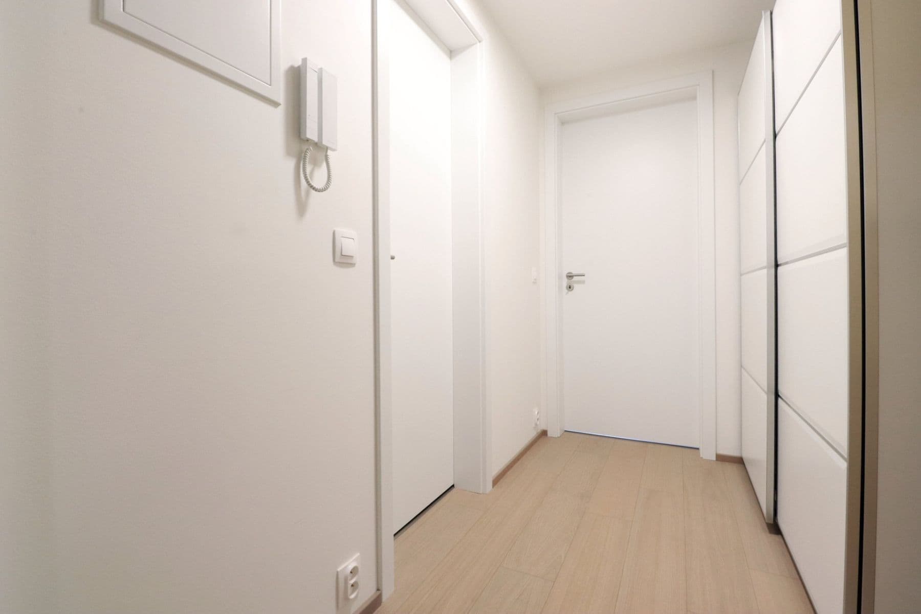 Studio flat to rent, 40 m², Vorařská, Prague, Prague Studio flat to rent, 40 m², Vorařská, Prague, Prague