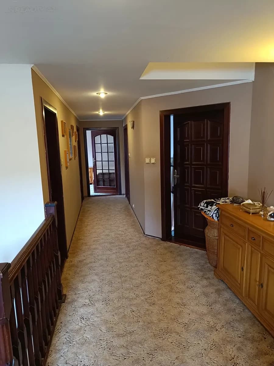 house for sale, 396 m², Karla Čapka, Chomutov, Ústecký Region house for sale, 396 m², Karla Čapka, Chomutov, Ústecký Region