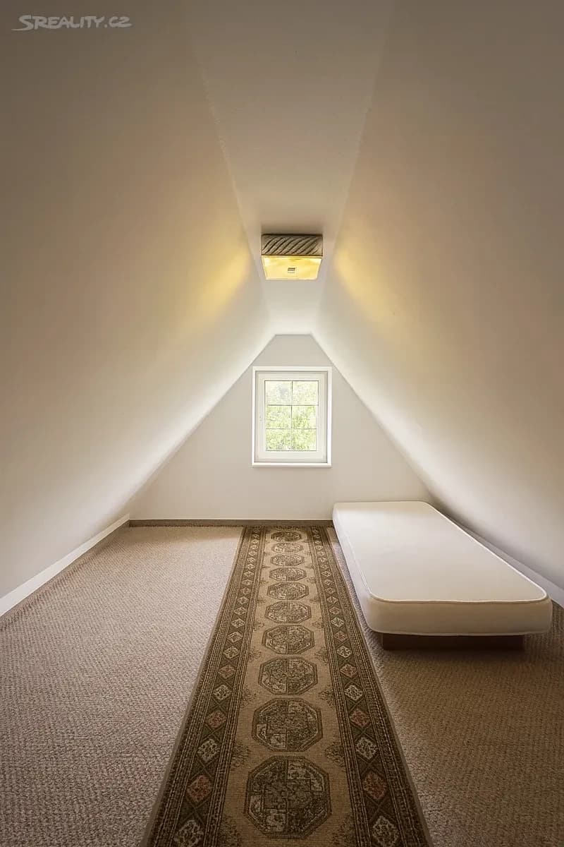 house for sale, 396 m², Karla Čapka, Chomutov, Ústecký Region house for sale, 396 m², Karla Čapka, Chomutov, Ústecký Region