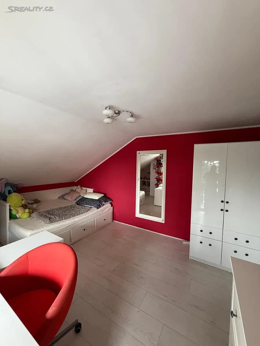 house for sale, 396 m², Karla Čapka, Chomutov, Ústecký Region house for sale, 396 m², Karla Čapka, Chomutov, Ústecký Region