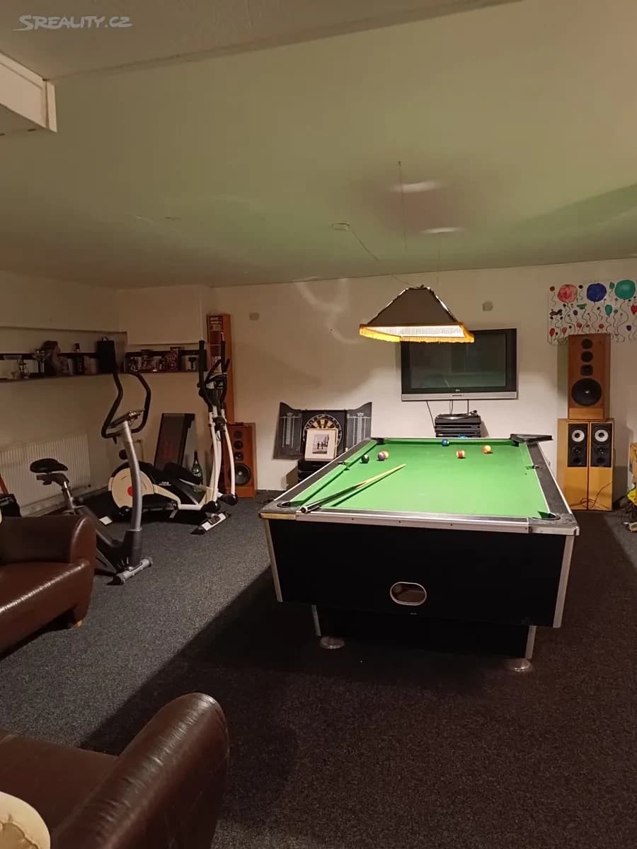 house for sale, 396 m², Karla Čapka, Chomutov, Ústecký Region house for sale, 396 m², Karla Čapka, Chomutov, Ústecký Region