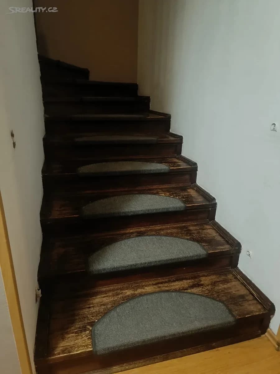 house for sale, 396 m², Karla Čapka, Chomutov, Ústecký Region house for sale, 396 m², Karla Čapka, Chomutov, Ústecký Region