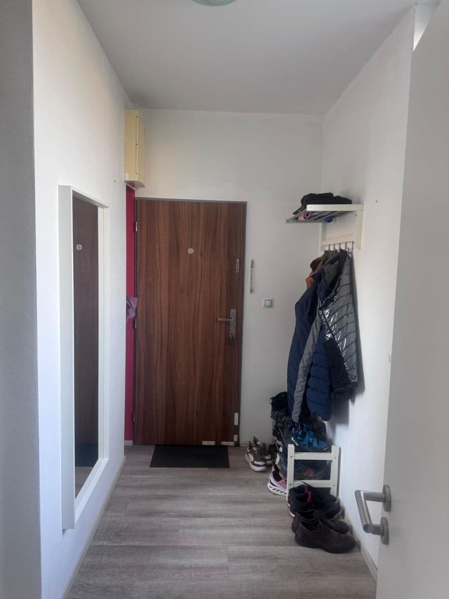 2 bedroom with open-plan kitchen flat to rent, 70 m², Řípská, Brno, Jihomoravský Region 2 bedroom with open-plan kitchen flat to rent, 70 m², Řípská, Brno, Jihomoravský Region