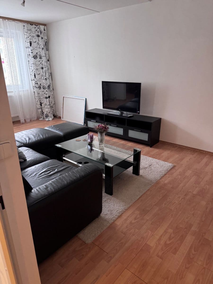 2 bedroom flat to rent, 67 m², Mirotická, Prague, Prague 2 bedroom flat to rent, 67 m², Mirotická, Prague, Prague