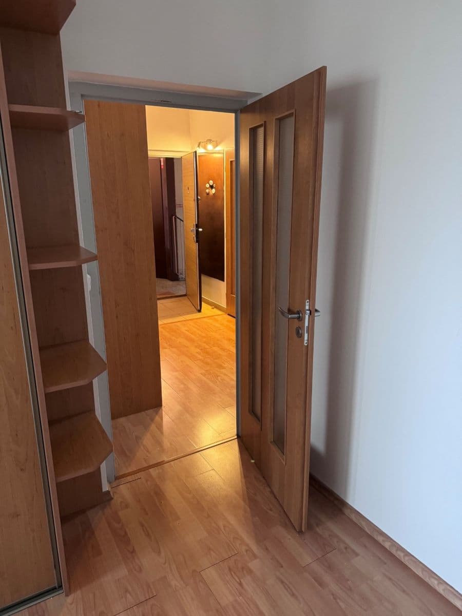 2 bedroom flat to rent, 67 m², Mirotická, Prague, Prague 2 bedroom flat to rent, 67 m², Mirotická, Prague, Prague