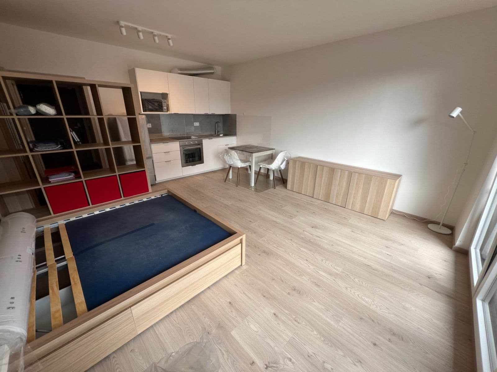 Studio flat to rent, 36 m², Gerstelova, Prague, Prague Studio flat to rent, 36 m², Gerstelova, Prague, Prague